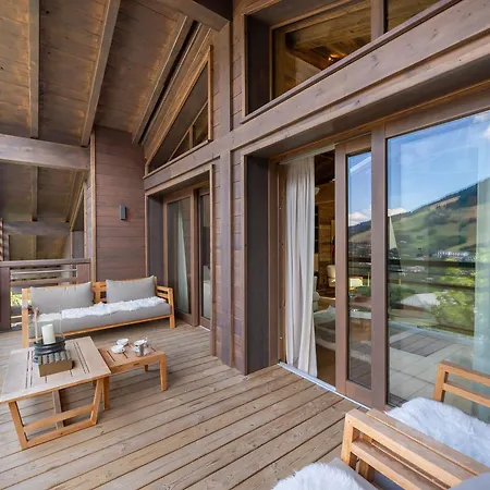 Penthouse A Avec Piscine Et Animaux Admis, 10 Pers. - Fr-1-569-83 * Megève